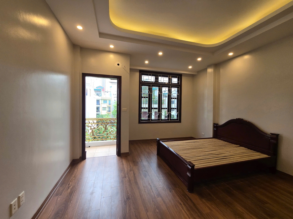 Chính chủ bán nhà 5 tầng, 67,5m² full nội thất tại Lai Xá, Hoài Đức, giá đầu tư