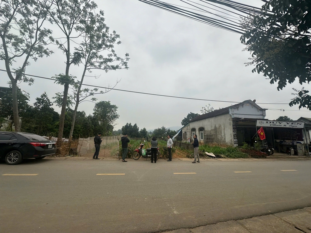 Bán đất 303m² mặt tiền 10m sát chợ Mộc Minh Quang – Giá chỉ 2,x tỷ