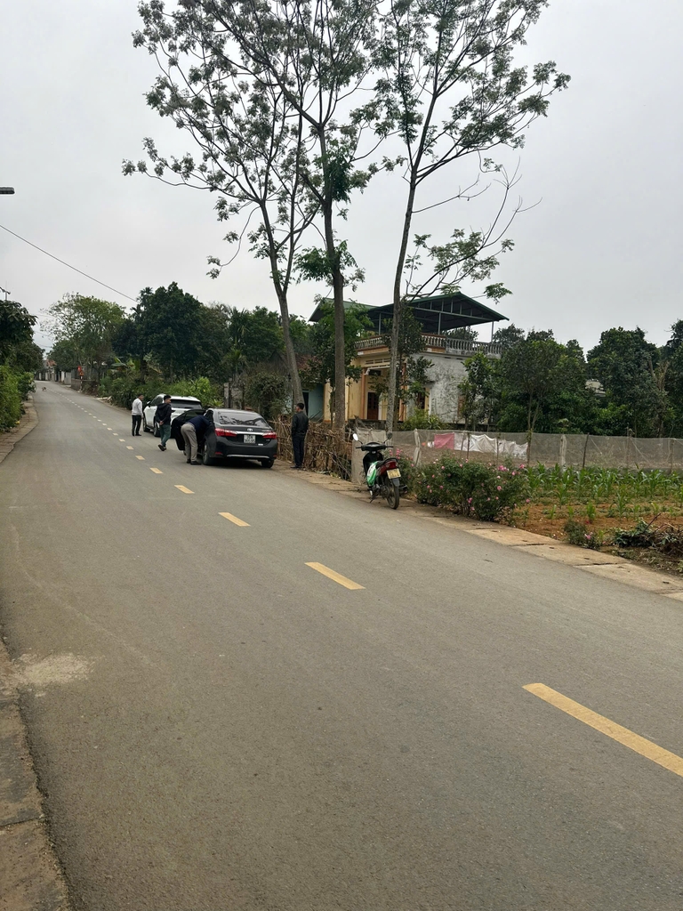 Bán đất 303m² mặt tiền 10m sát chợ Mộc Minh Quang – Giá chỉ 2,x tỷ