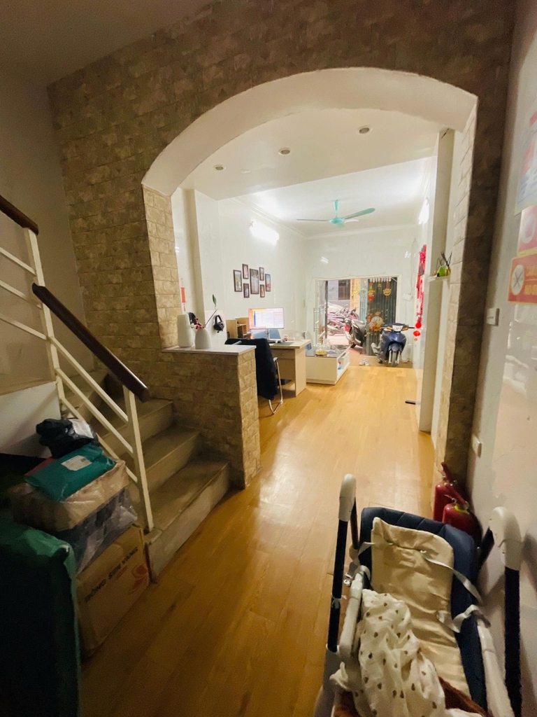 BÁN NHÀ TÂY SƠN ĐỐNG ĐA -LÔ GÓC - NGÕ OTO KINH DOANH - SẴN DÒNG TIỀN